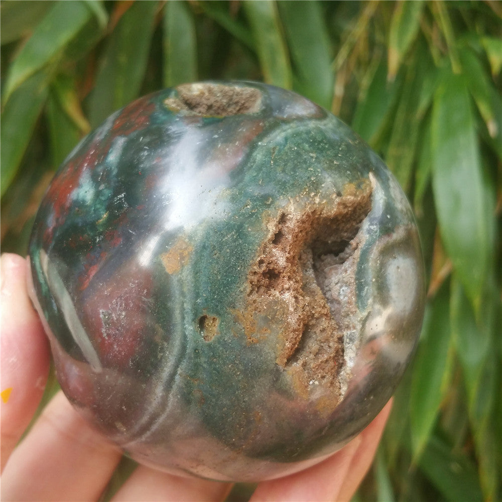 Bola de cristal tallada de Ocean Jasper