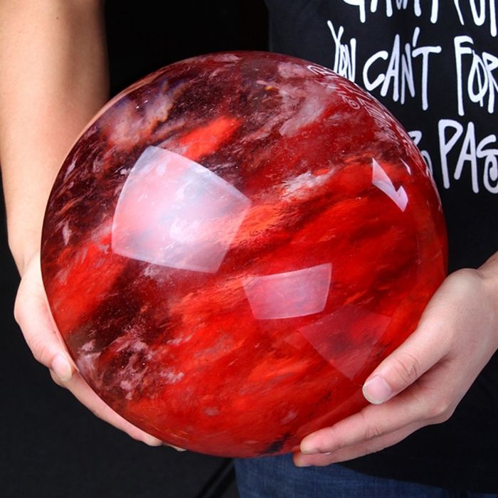 Esfera de cristal de cuarzo de laboratorio de piedra de fusión ROJA grande de alta calidad de 10KG 