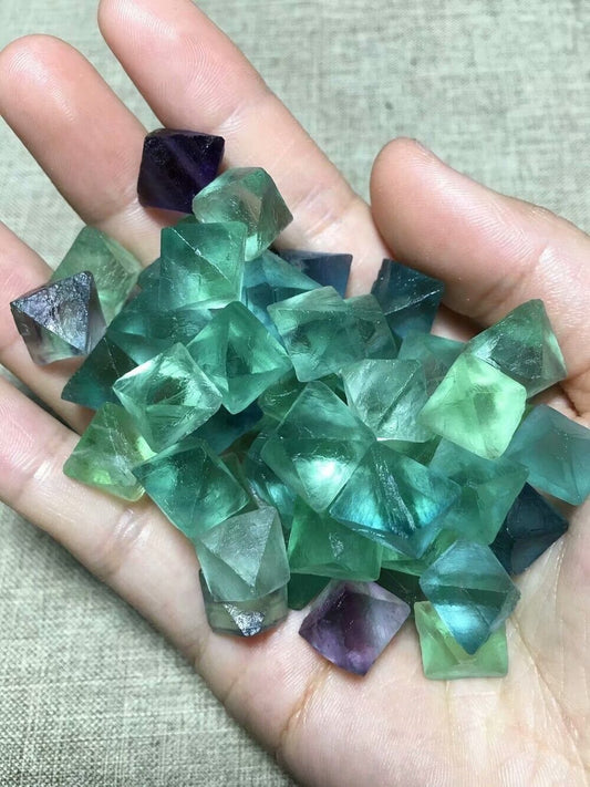 Octahedron Fluorite Crystal Mineral Specimen 1kg