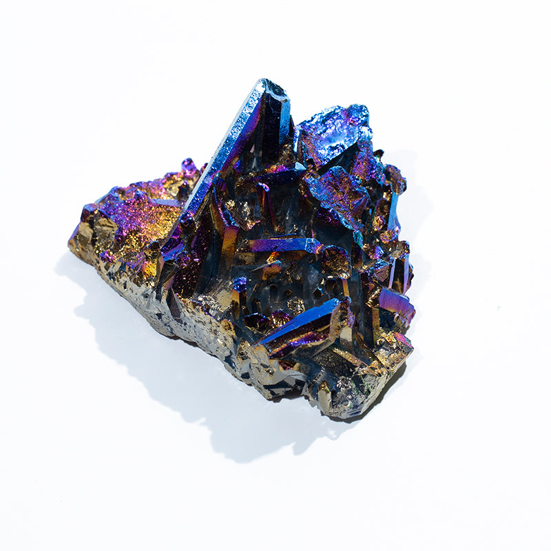 Electroplated color crystal cluster aurora titanium crystal point cluster
