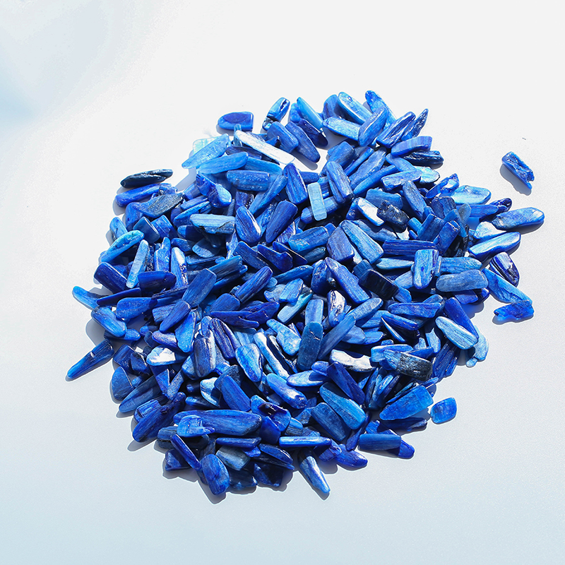 Natural crystal healing stone Kyanite gravel