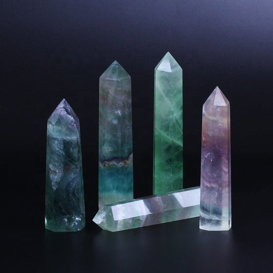Torre de cristal de cuarzo con punta de varita de fluorita arcoíris de cristal 