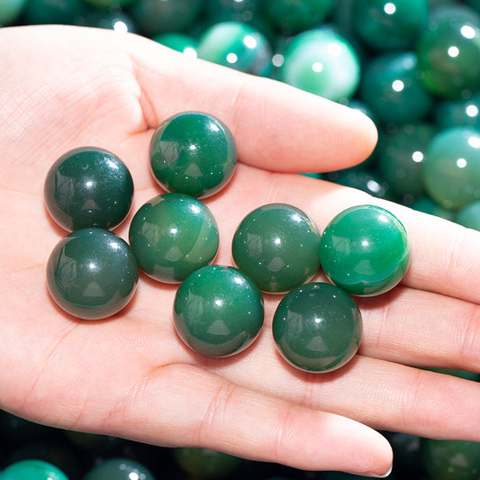 Bola de cristal de ágata verde de 20 mm. 