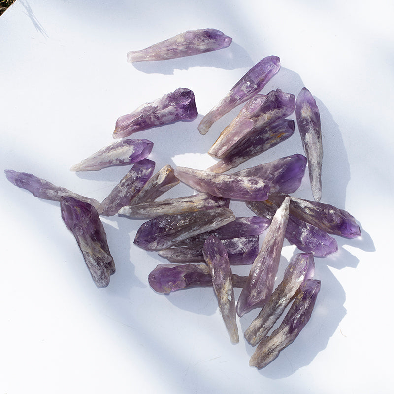 Natural purple crystal thick backbone crystal specimen