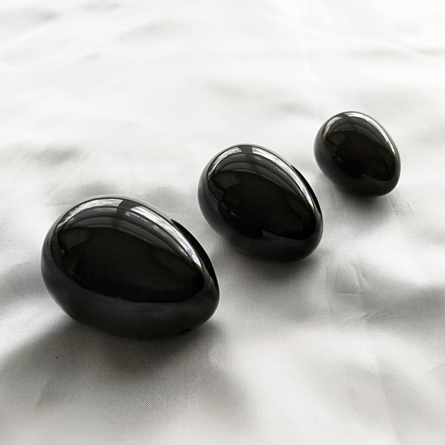 Huevo Yoni Obsidiana 3 PIEZAS 